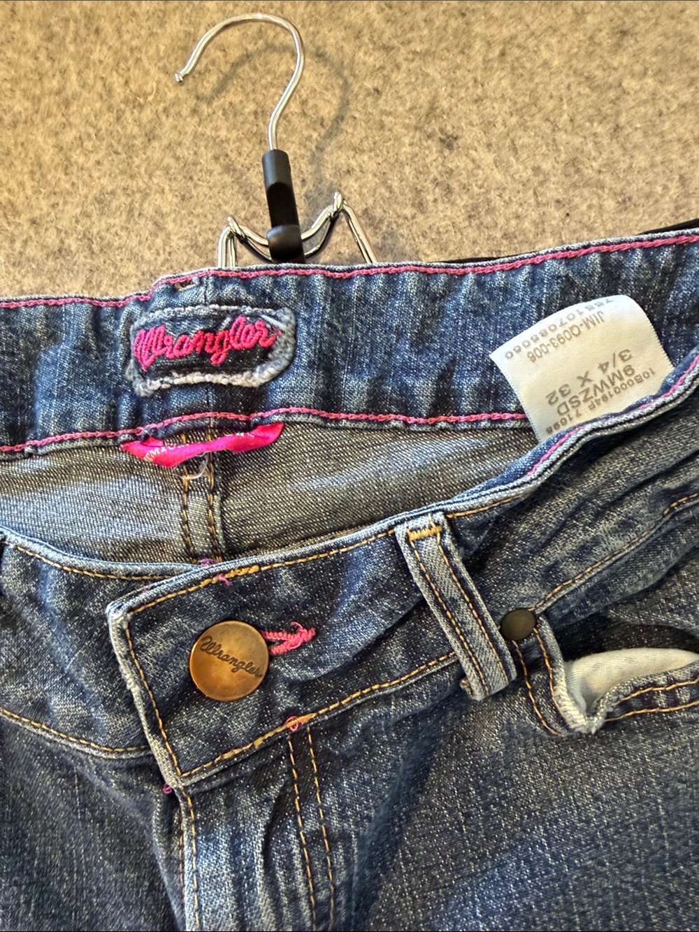 Wrangler Women's Blue Straight-Leg Jeans with Pink Stitching